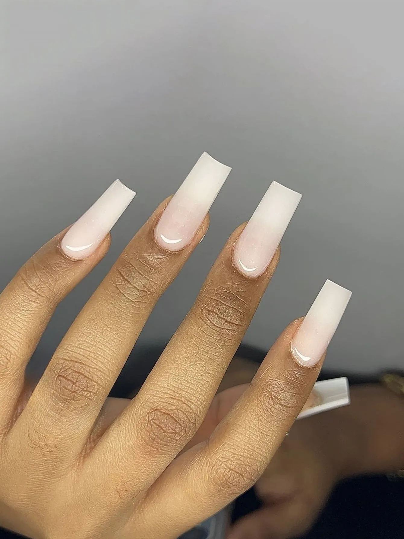 It Girl Press on Nails